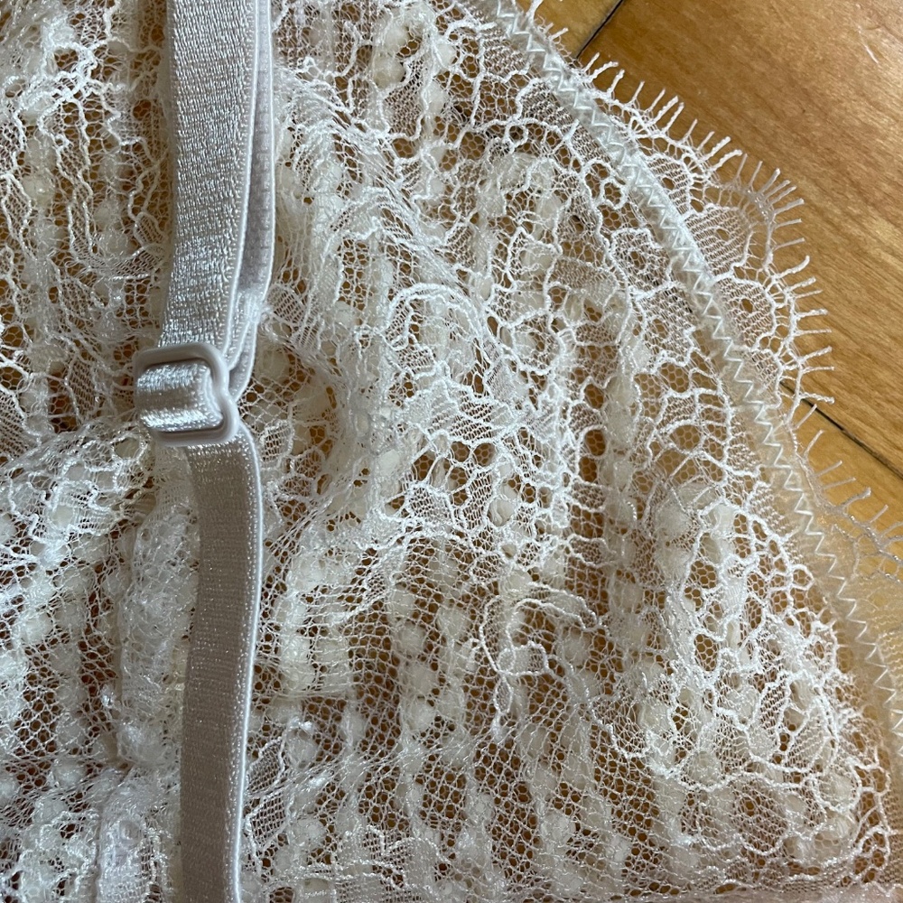 Victoria's Secret Beaded Lace Bralette Silk Bridal Bachelorette Date Night - Picture 5 of 10